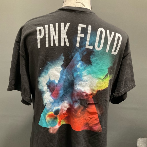 Other - NWOT PINK FLOYD T SHIRT